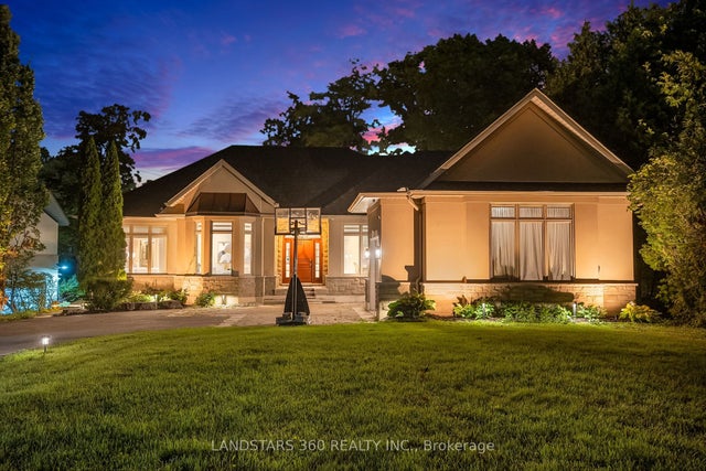 58 Lakeview Avenue, Whitchurch-Stouffville
