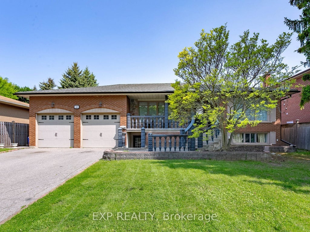 146 Weldrick Road W, Richmond Hill
