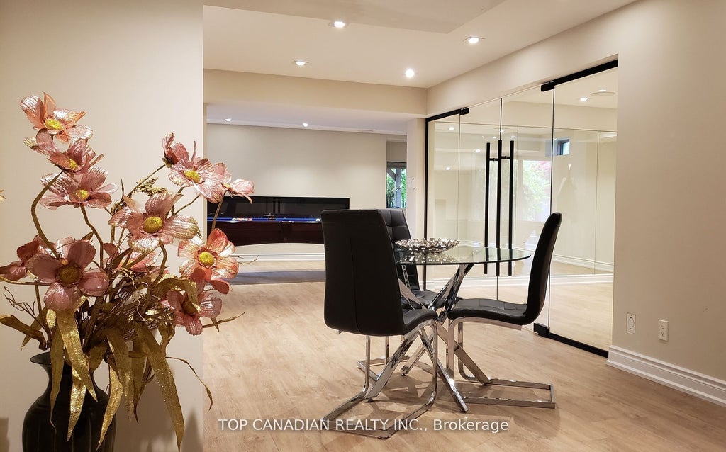 279 Baker Hill Boulevard, Whitchurch-Stouffville