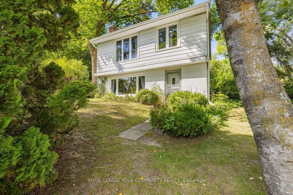 258 Lakeview Boulevard, Georgina