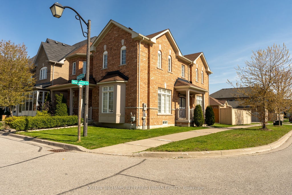 1 Green Hollow Court, Markham