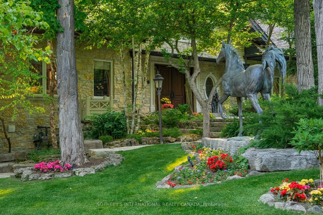 101 Paula Court, Vaughan