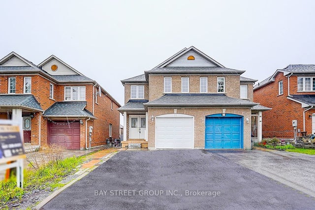 11 Tara Crescent, Markham