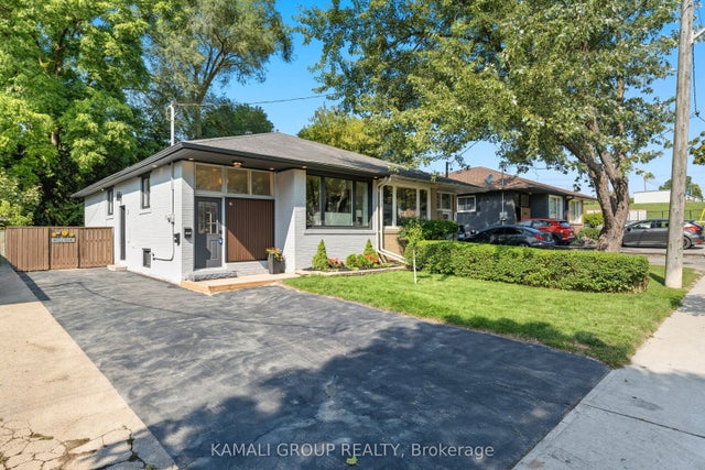 265 Penn Avenue, Newmarket