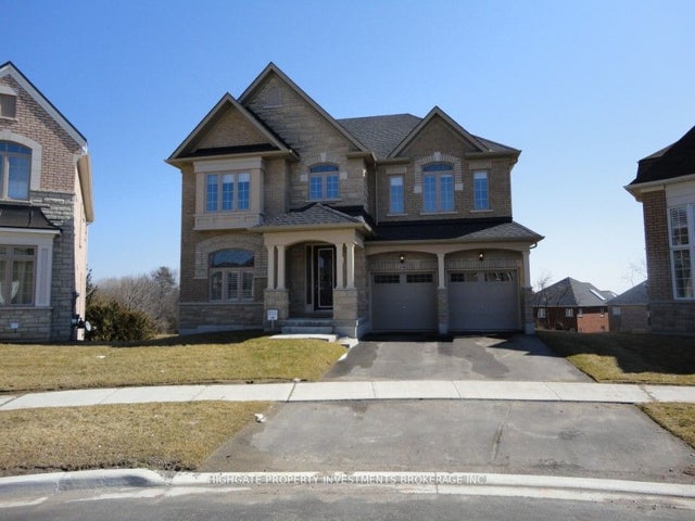 138 Shadow Falls Drive, Richmond Hill