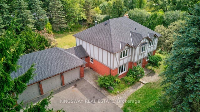 26 Cynthia Crescent, Richmond Hill