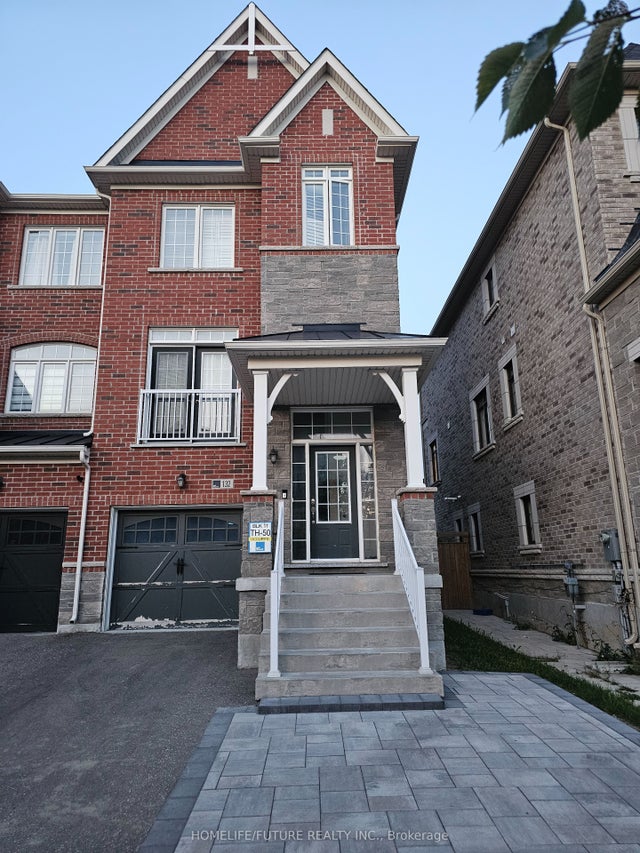 132 Sunset Terrace, Vaughan