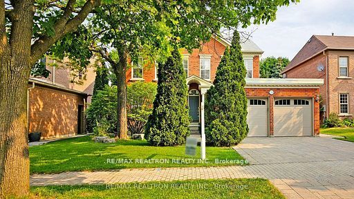71 Gatcombe Circle, Richmond Hill