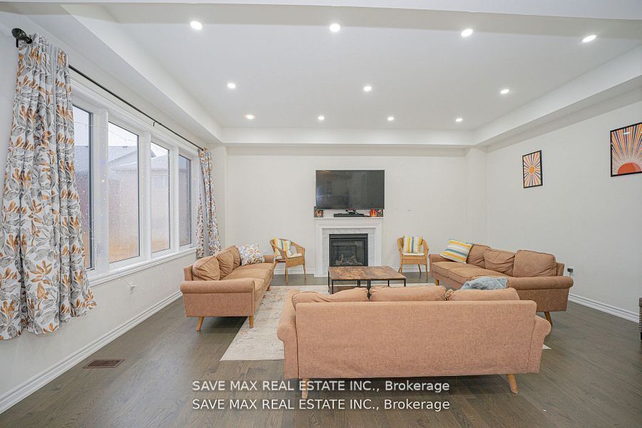 1615 Corsal Court, Innisfil