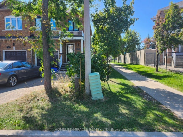 132 Deep Spring Crescent, Vaughan