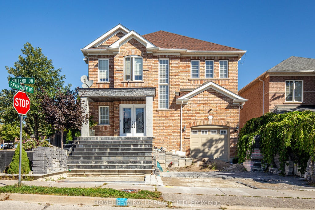 34 Bottero Drive, Vaughan