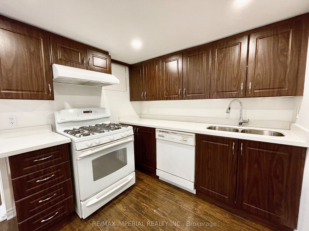 254 Browndale Crescent Bsmt, Richmond Hill