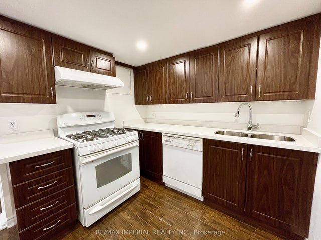 254 Browndale Crescent Bsmt, Richmond Hill