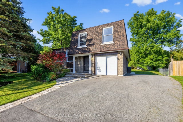 64 Bradley Court, New Tecumseth
