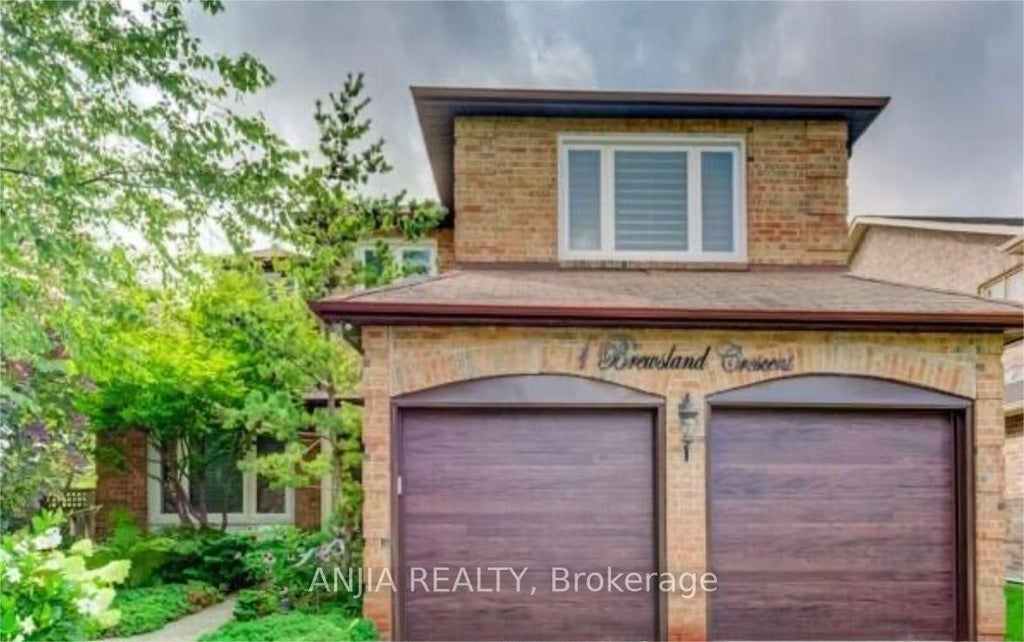 1 Brewsland Crescent, Markham