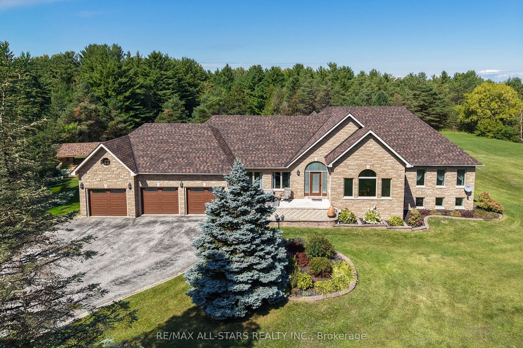 210 Ashworth Road, Uxbridge