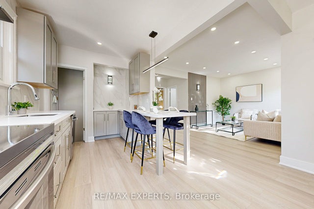261 Helmer Avenue, Newmarket