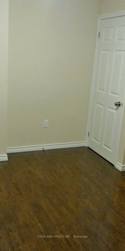 4584 Kirby Alley Room, Vaughan