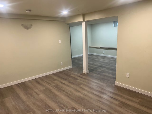 30 West Street Lower, East Gwillimbury