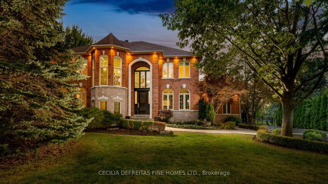 74 Mactaggart Drive, King