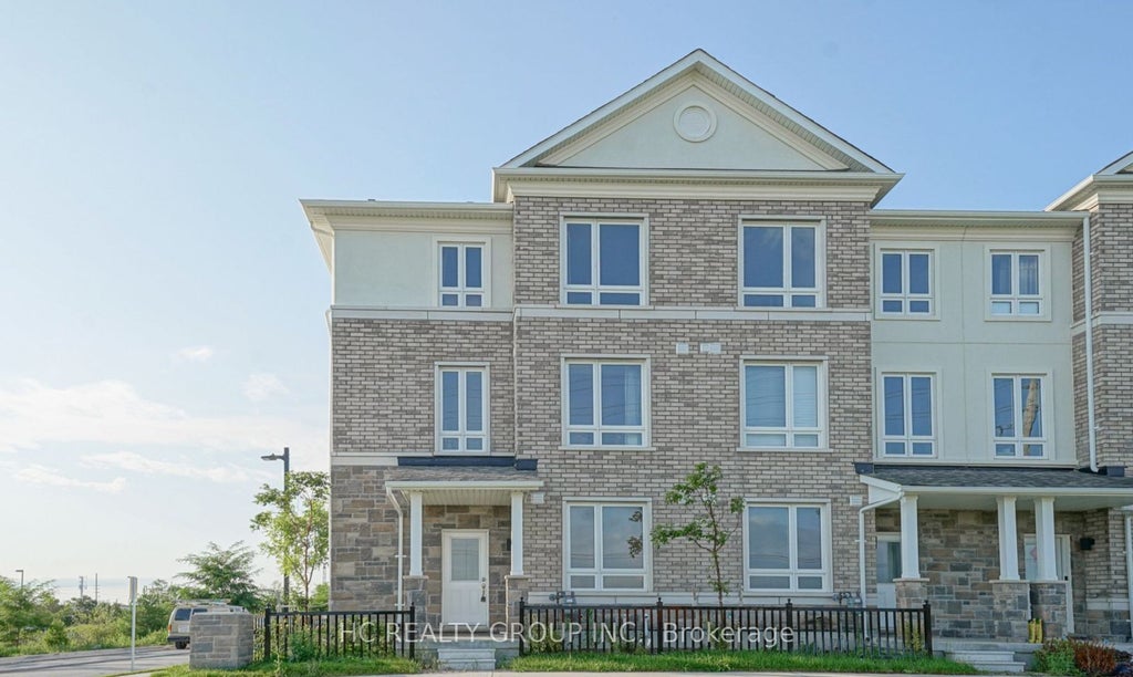 2 Chicago Lane, Markham