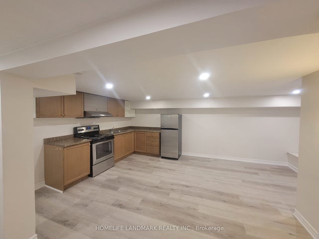 307 Axminster Drive Basment, Richmond Hill