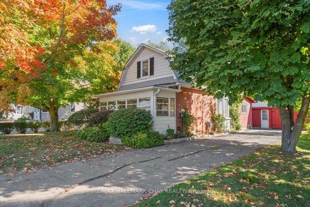 63 King Street S, New Tecumseth
