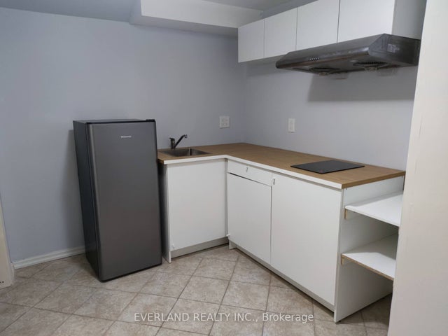 37 Belvia Drive Bsmt, Vaughan