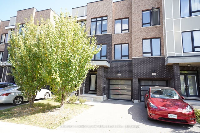 42 Fancamp Drive, Vaughan