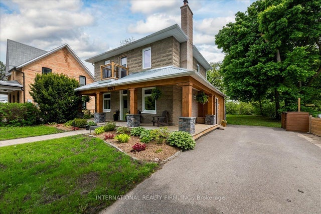 8061 Main Street, Adjala-Tosorontio