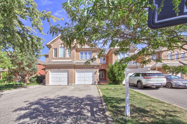 35 Craddock Street, Vaughan