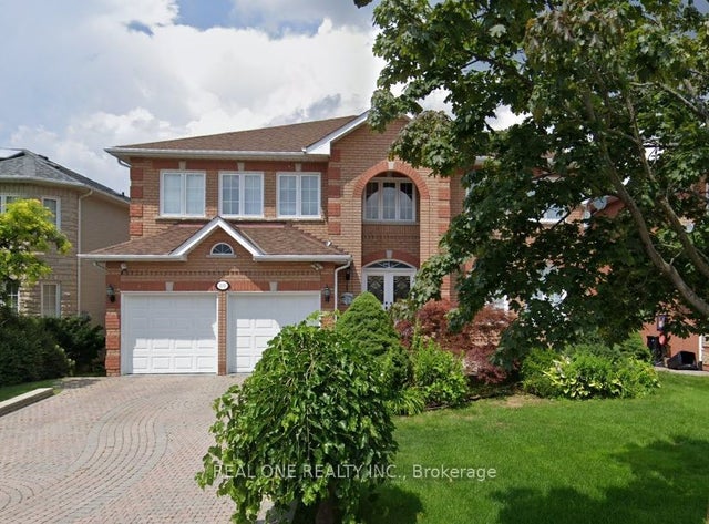 118 Grey Alder Avenue, Richmond Hill