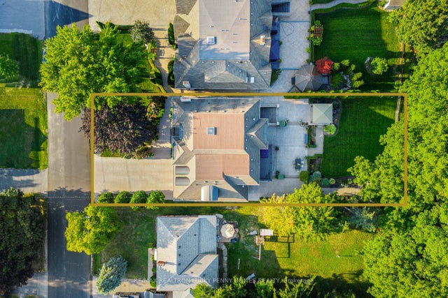 23 Hawkridge Avenue, Markham