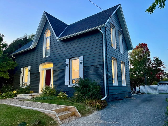 55 Brock Street E, Uxbridge