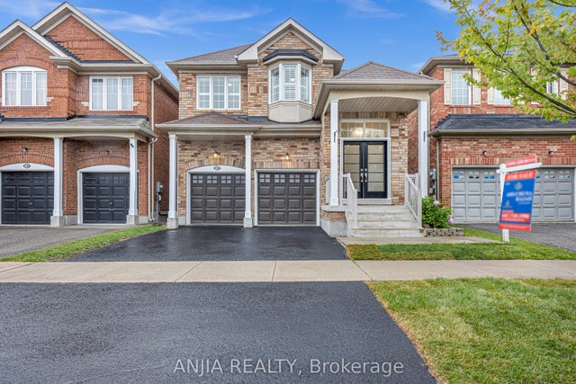 34 Horn Street, Whitchurch-Stouffville