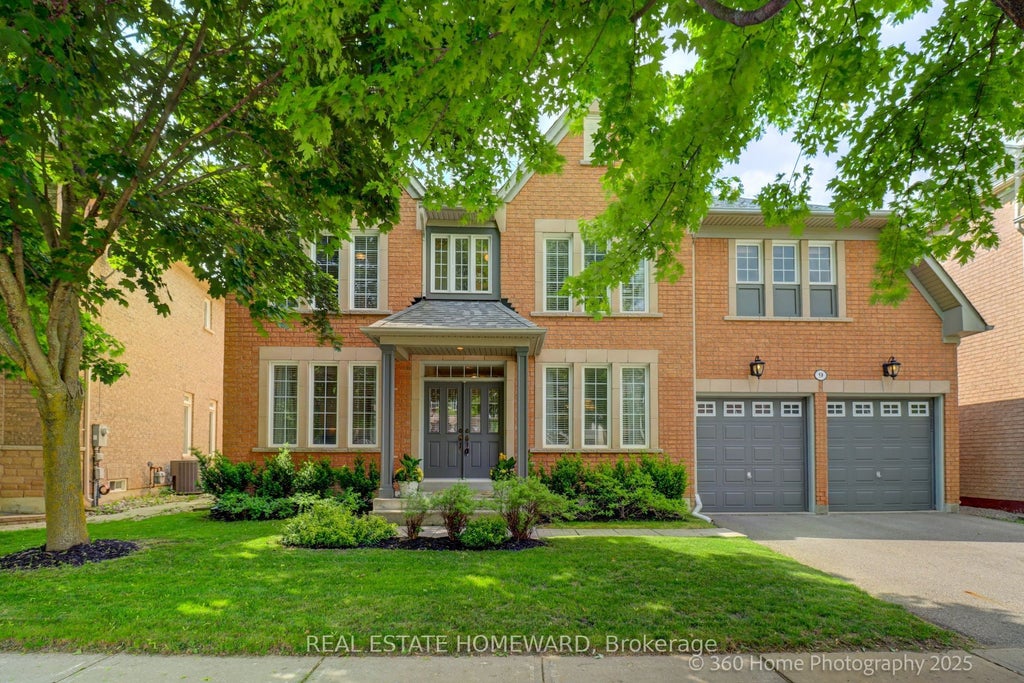 9 Tarmack Drive, Richmond Hill