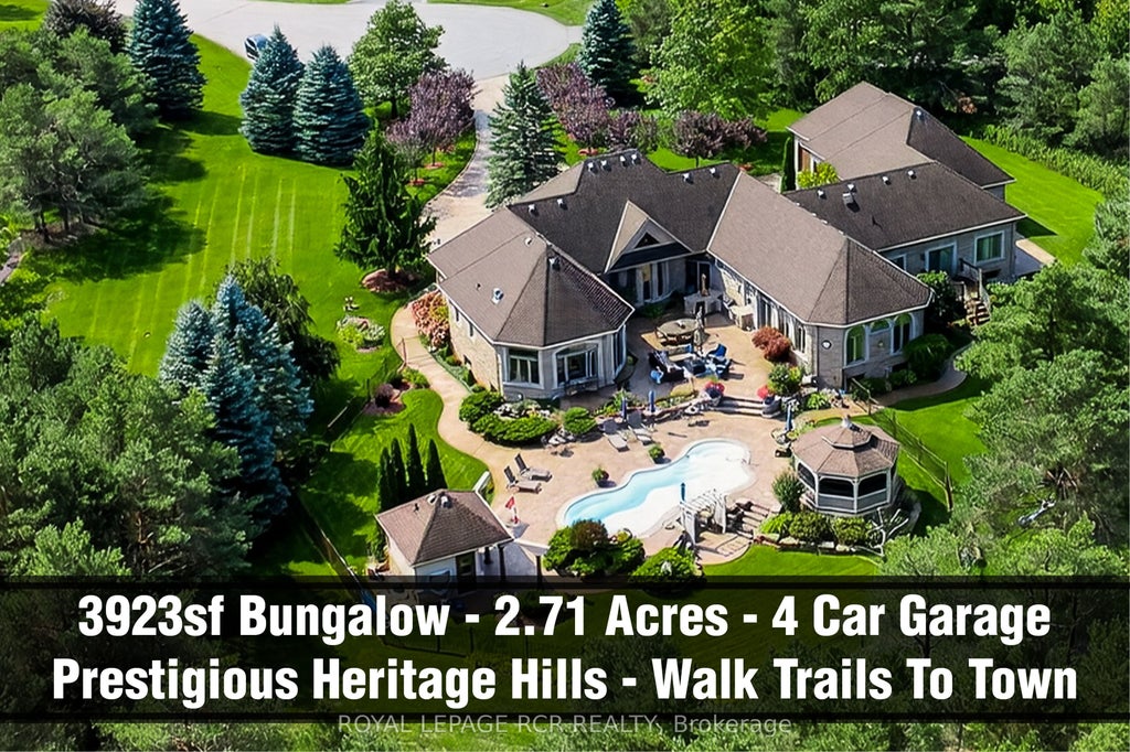 7 Sugarbush Lane, Uxbridge