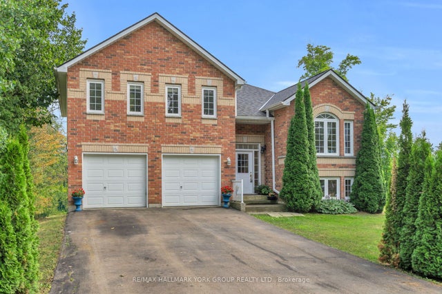 36 Ball Avenue E, Brock
