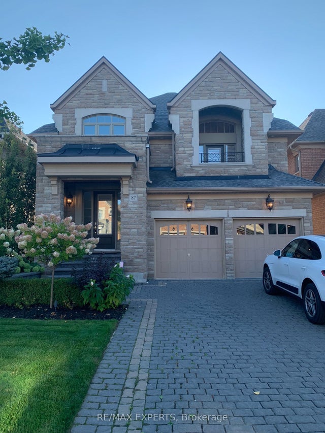 87 Isherwood Crescent, Vaughan