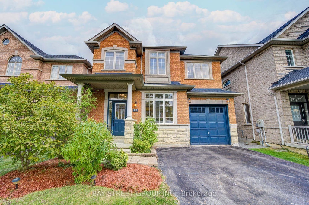 15 Sisley Crescent, Vaughan