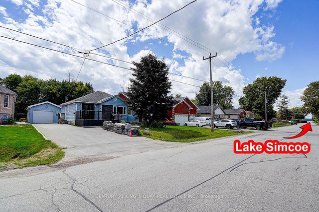 297 Glenwoods Avenue, Georgina