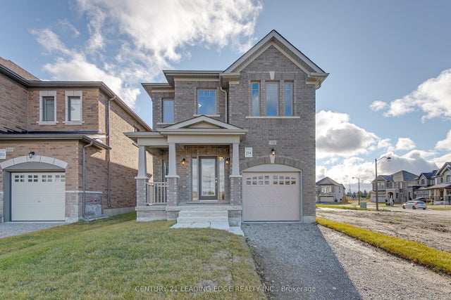 108 Lorne Thomas Place, New Tecumseth