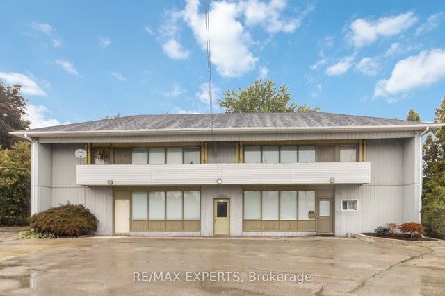 5780 King Road 2, King