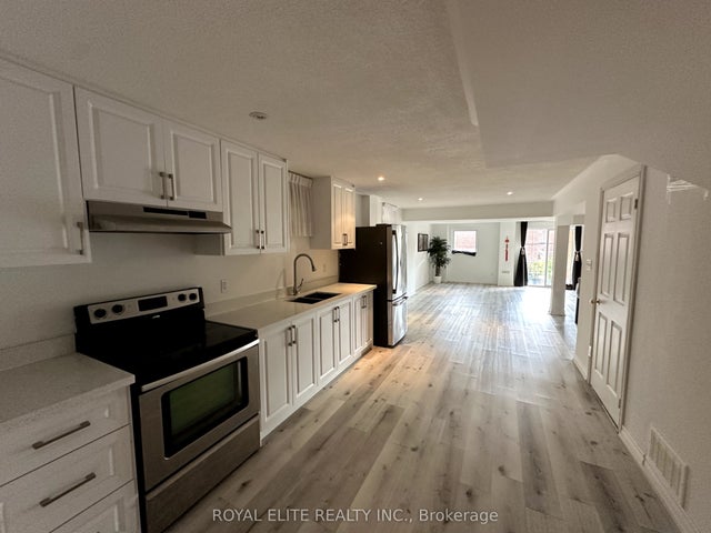 196 Colesbrook Road Basement, Richmond Hill