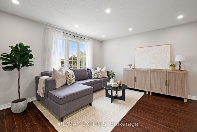 14 Aishford Road, Bradford West Gwillimbury