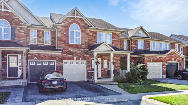 54 Dougherty Crescent, Whitchurch-Stouffville