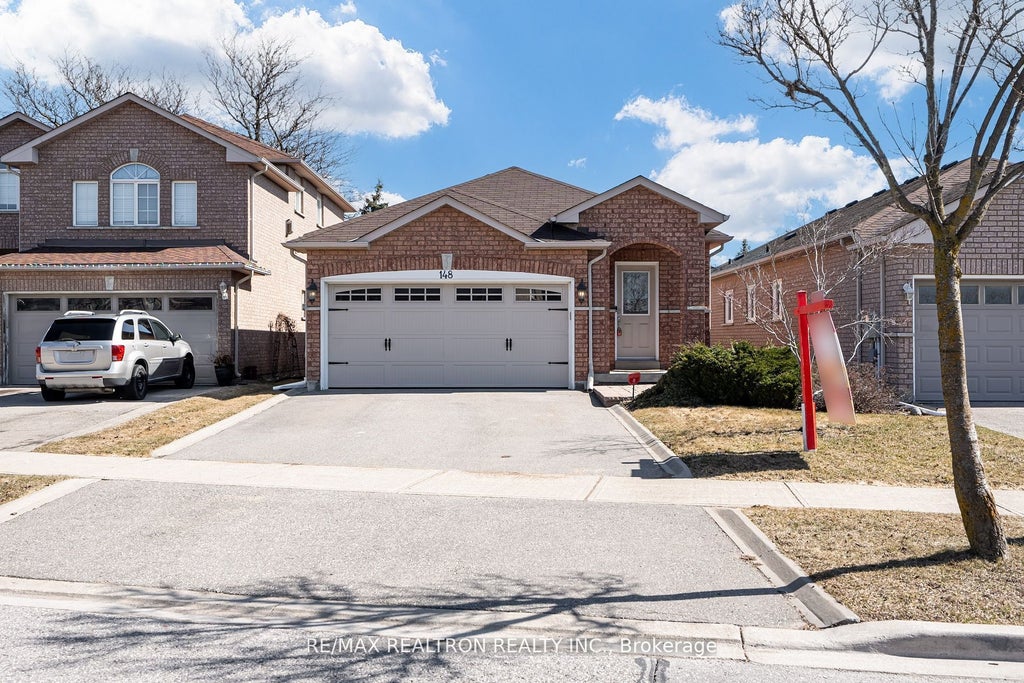 148 Solway Avenue, Vaughan