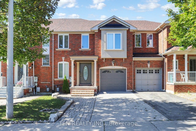 24 Lucerne Drive, Vaughan