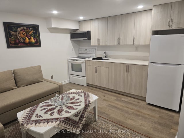 291 Taylor Mills Drive N, Richmond Hill