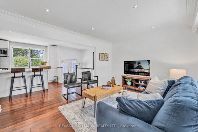 36 Farr Avenue, East Gwillimbury